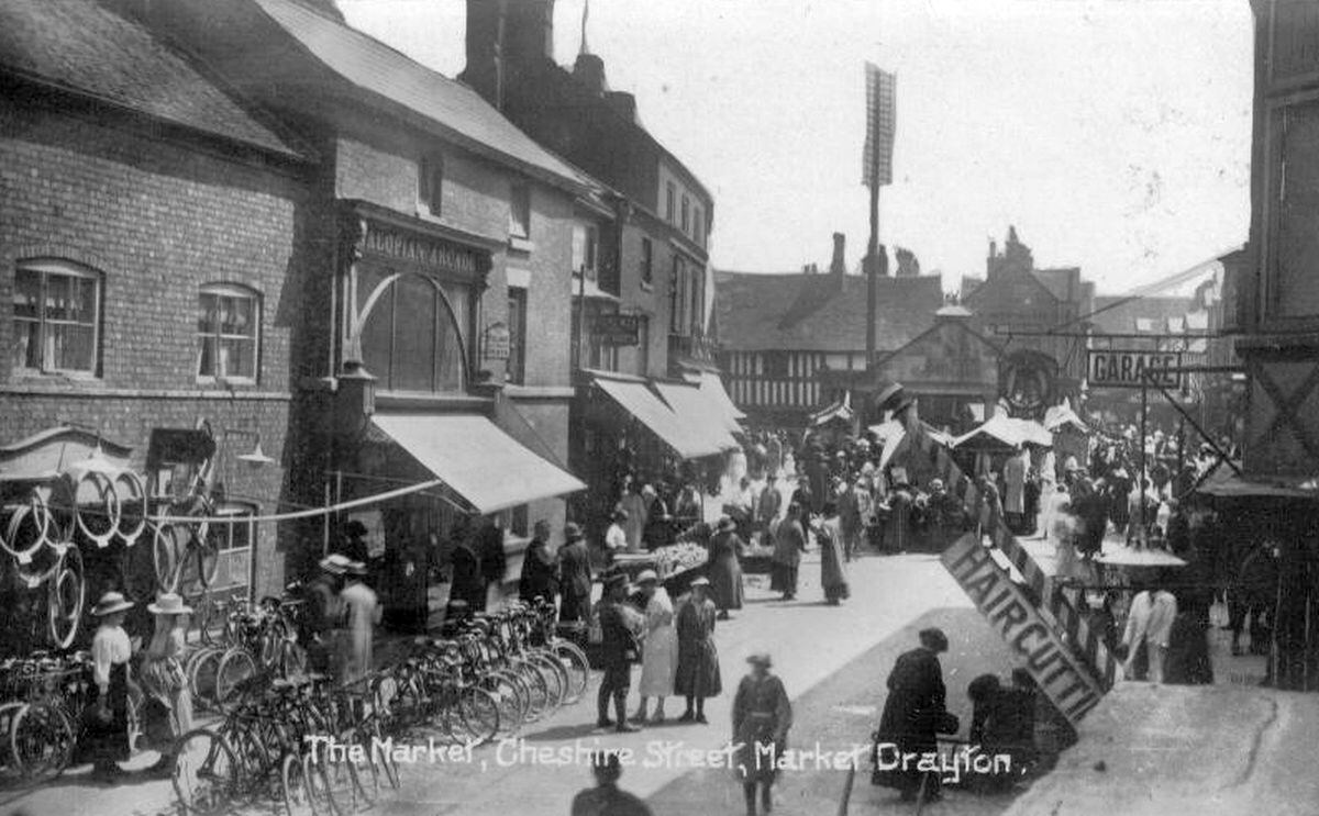 Cheshire Street in Market Drayton, about 1920