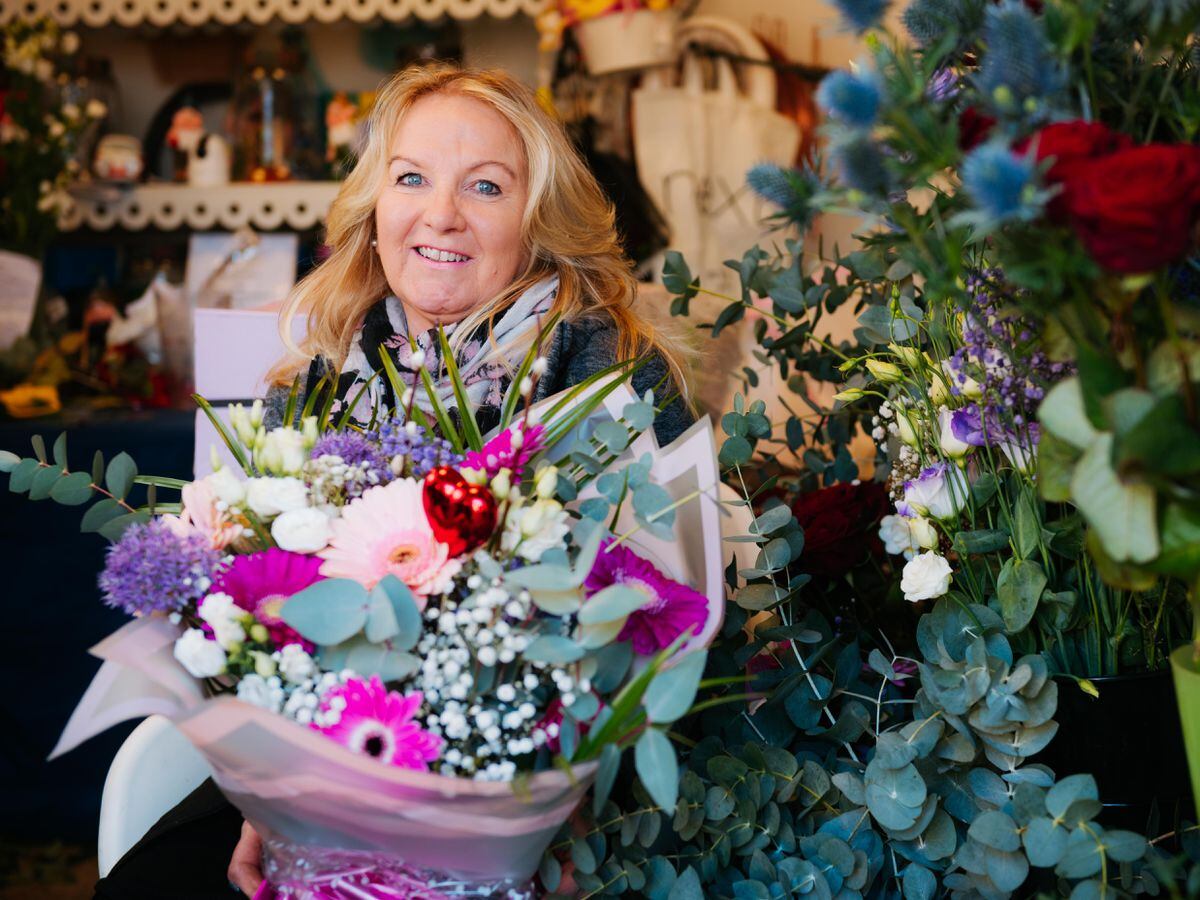 SHREWS COPYRIGHT SHROPSHIRE STAR JAMIE RICKETTS 13/02/2023 - The Florist in Shrewsbury is getting ready for last minute orders for Valentines Day. In Picture: Owner Carol Parker.