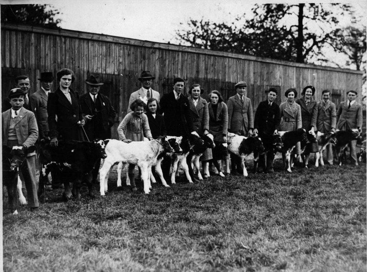 Members of Shawbury Young Farmers Club in the 1930s or 1940s 