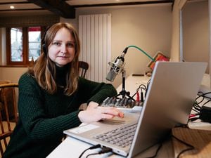 Ukrainian refugee, Hanna Zarystka, has got herself a Radio Presenter spot on Market Drayton Radio's Pure Gold UK