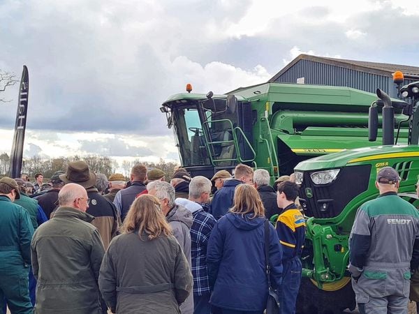 Part of the large crowd at the dispersal sale held at Moorhouse Farm, Alveley.