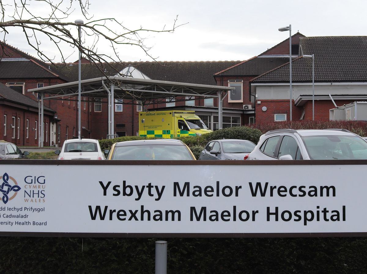 An extension to the radiology department at Wrexham Maelor Hospital will be carried out by Pave Aways