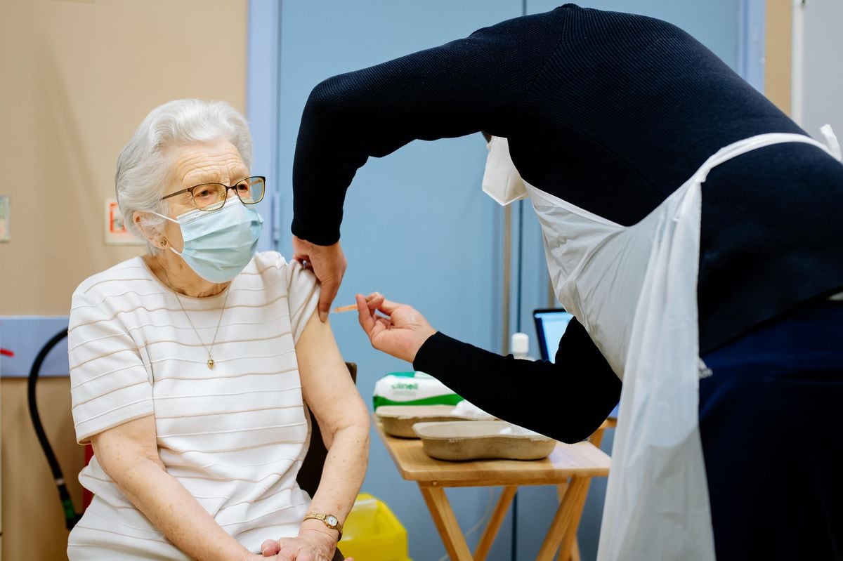 Dorothy Georgiou, 87, from Wellington, Telford has the vaccine