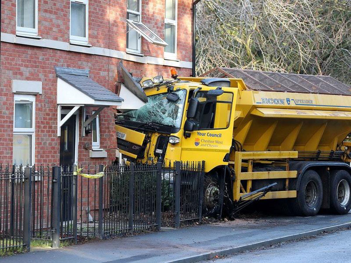 Gritter accident
