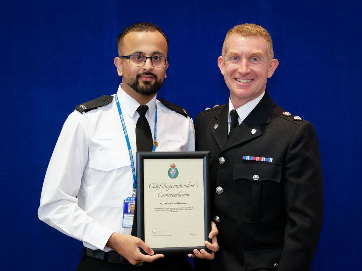 PC Khizer Mehmood receives his Chief Superintendent's Commendation Award. Picture: Phil Nock.
