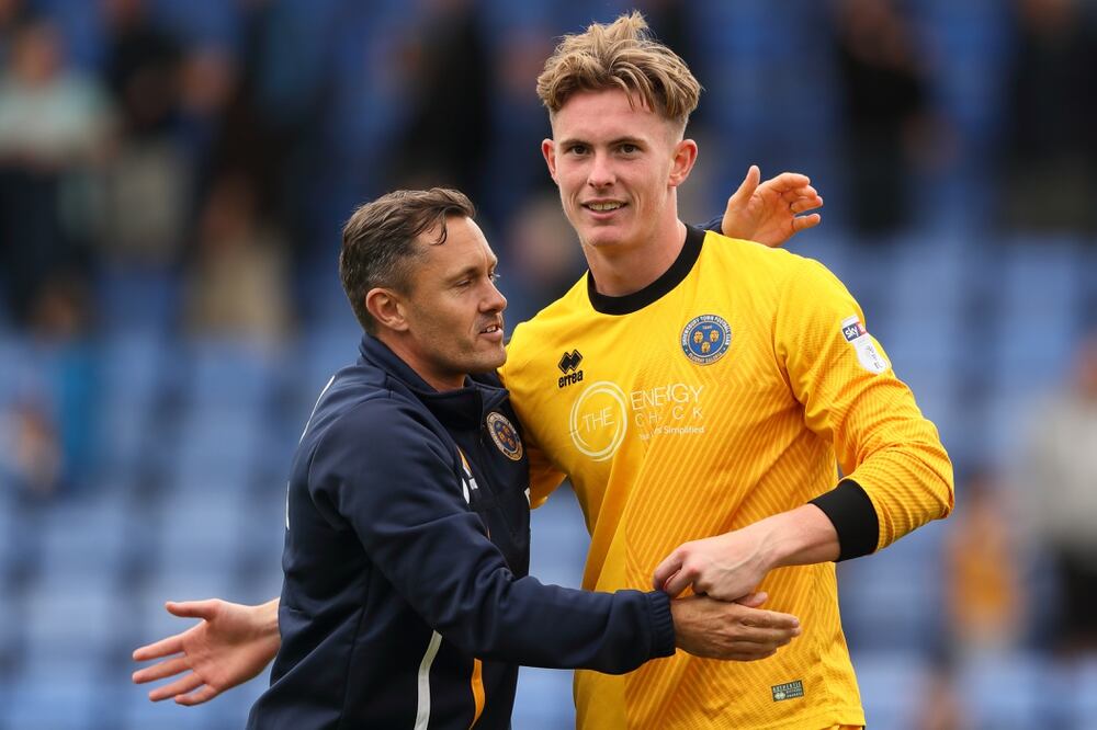 Paul Hurst backs Dean Henderson to go to the top with ...