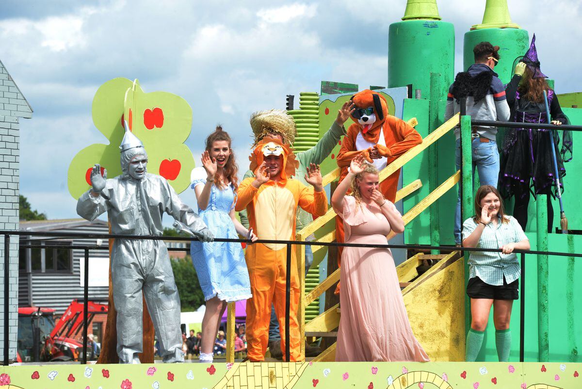 Recreating The Wizard of Oz for the parade during The Shropshire County Show