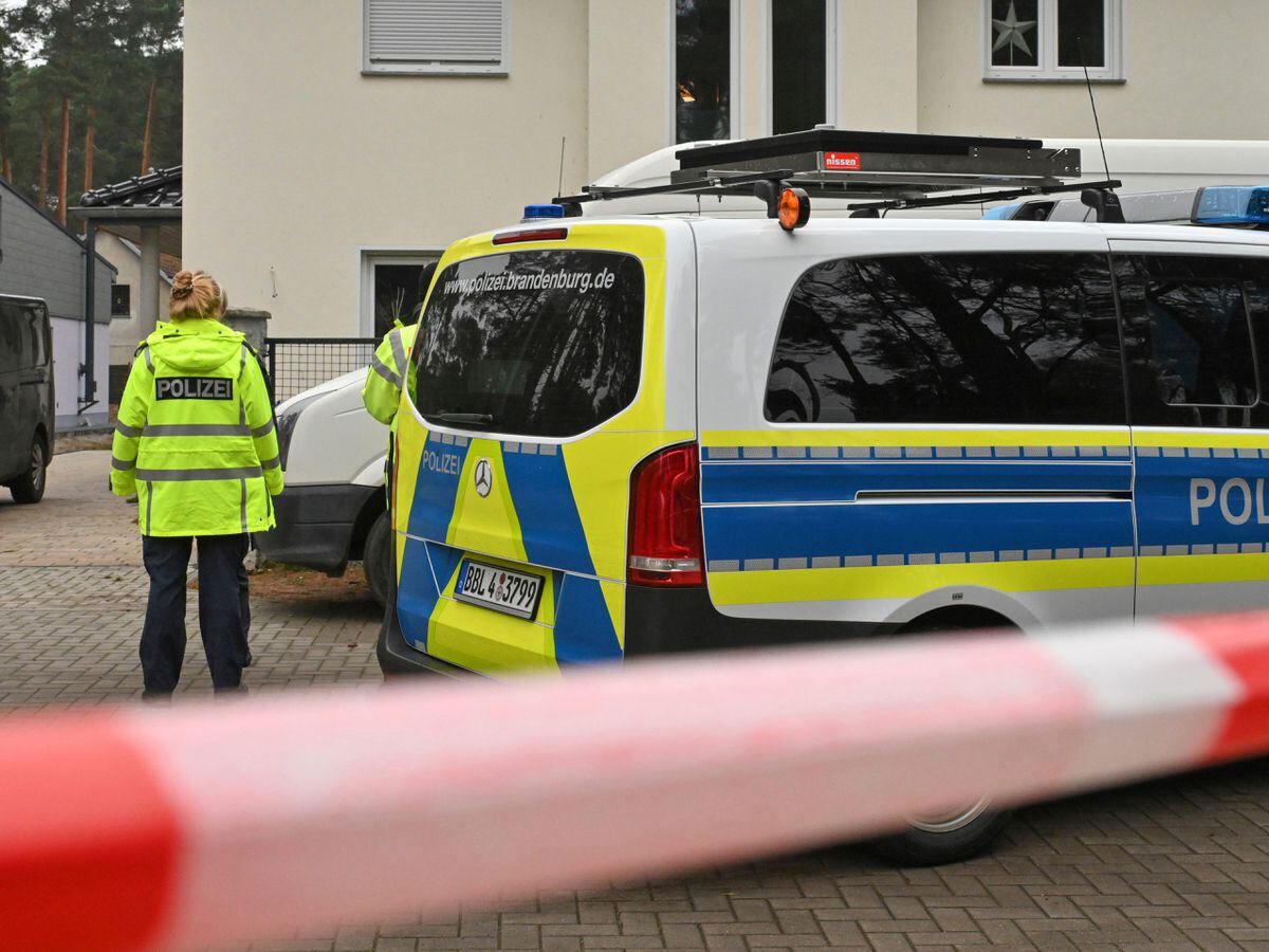 Five bodies discovered in house outside German capital