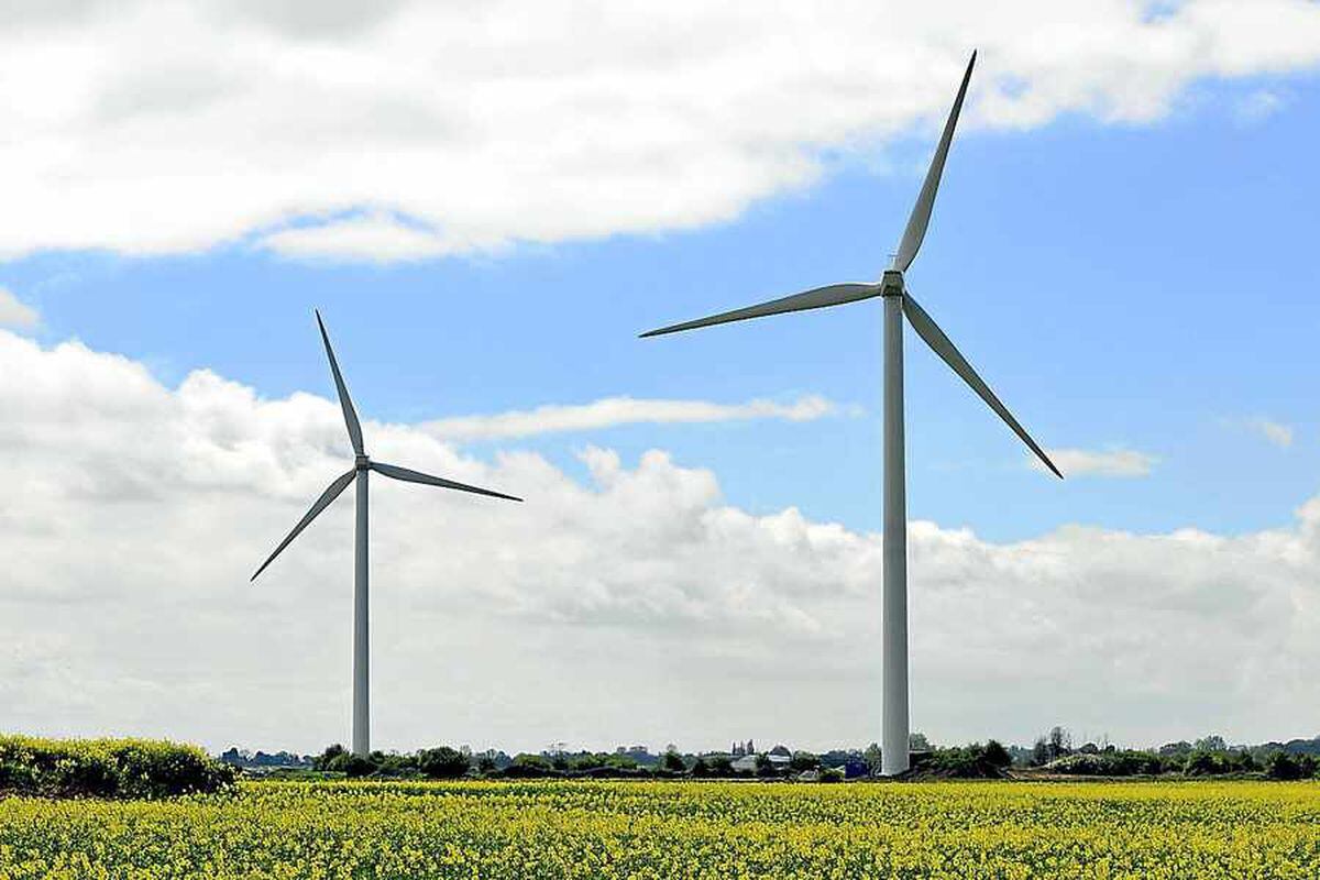 Protesters buoyed by wind farm rules change