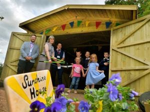 Donningron Wood School, where they were unveiling a new Garden Room. Cutting the ribbon is Head: Caroline Boddy and with her is: Cllr Tom Hoof, and James Cassidy from Noah Garden Rooms. Pupils: Emilie Kerr 3, Lila-Rae Woodman 5, Alex Kerr 7, Adam-James Park 6 and Mason Rixom-Hanson 6