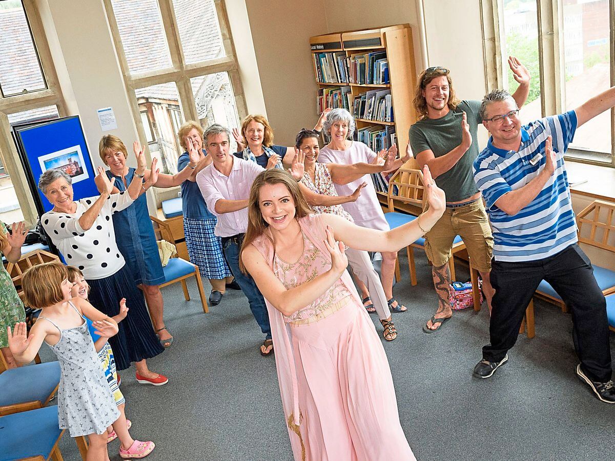 Pippa treated her audience at the library to a lesson in Bollywood dance moves