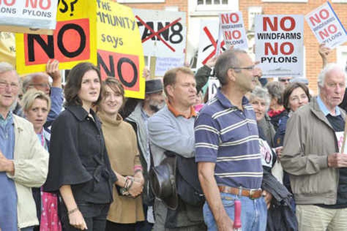 Hundreds on Shropshire power lines protest march