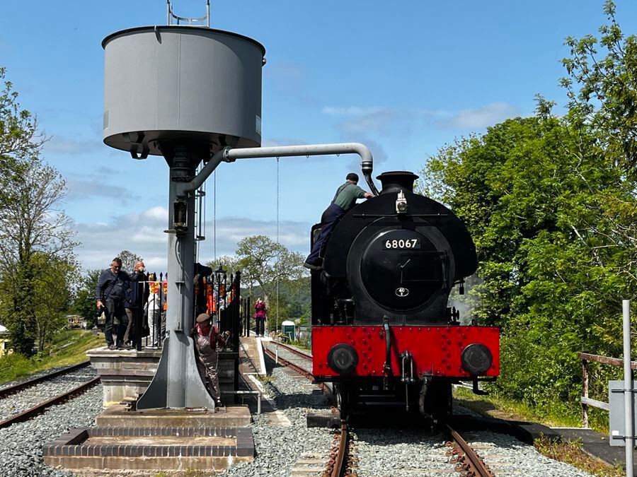 The locomotive testing the water tower. Photo Terry Pickthall
