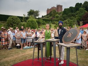 Fiona Bruce and Runjeet Singh at Powis Castle for the Antiques Roadshow. Photo: BBC - Anna Gordon