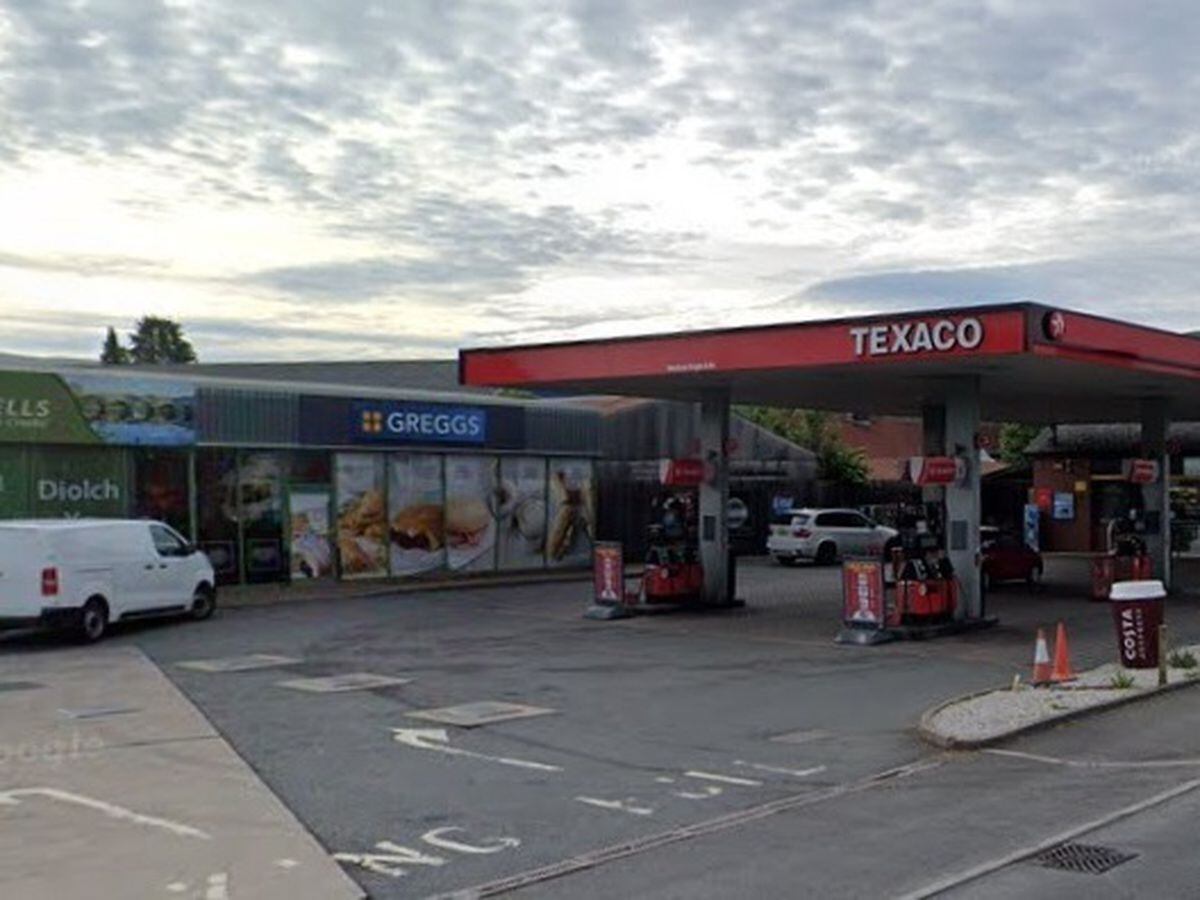 Plans have been lodged to have six electric vehicle charging points at the service station. From Google Streetview.