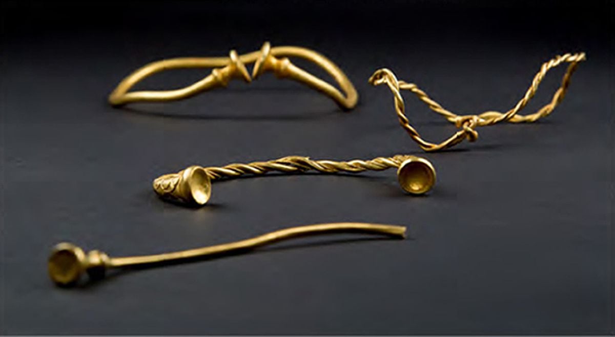Gold torcs which where discovered on Staffordshire farmland in 2016