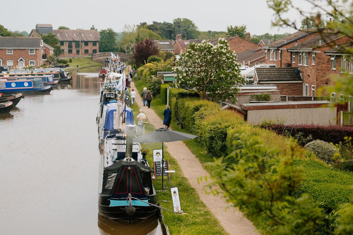 The Canal and Rivers Trust has shortened the duration of the work in Market Drayton after concerns over its impact