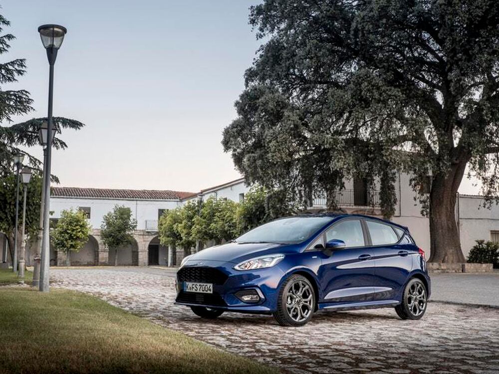 Uk Drive Ford S Fiesta St Line Offers Hot Hatch Fun Without
