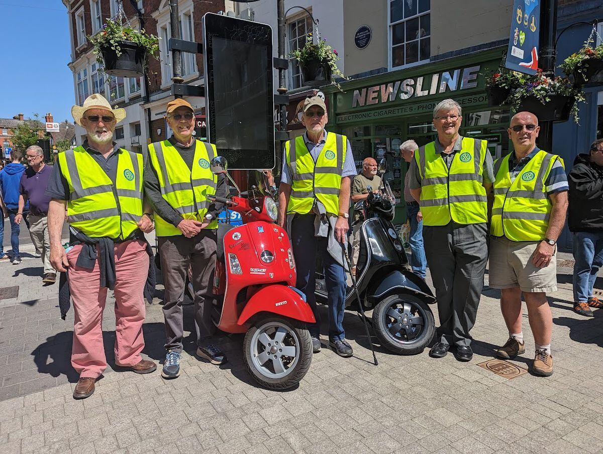 Members of Wellington Rotary Club were on hand to marshal