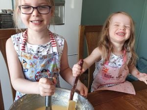 Poppy-Mai Maddox has set up 'Princess Poppy's Bakery' with the help of her sister Millie to create cakes for people in Albrighton to raise £185 for the NHS