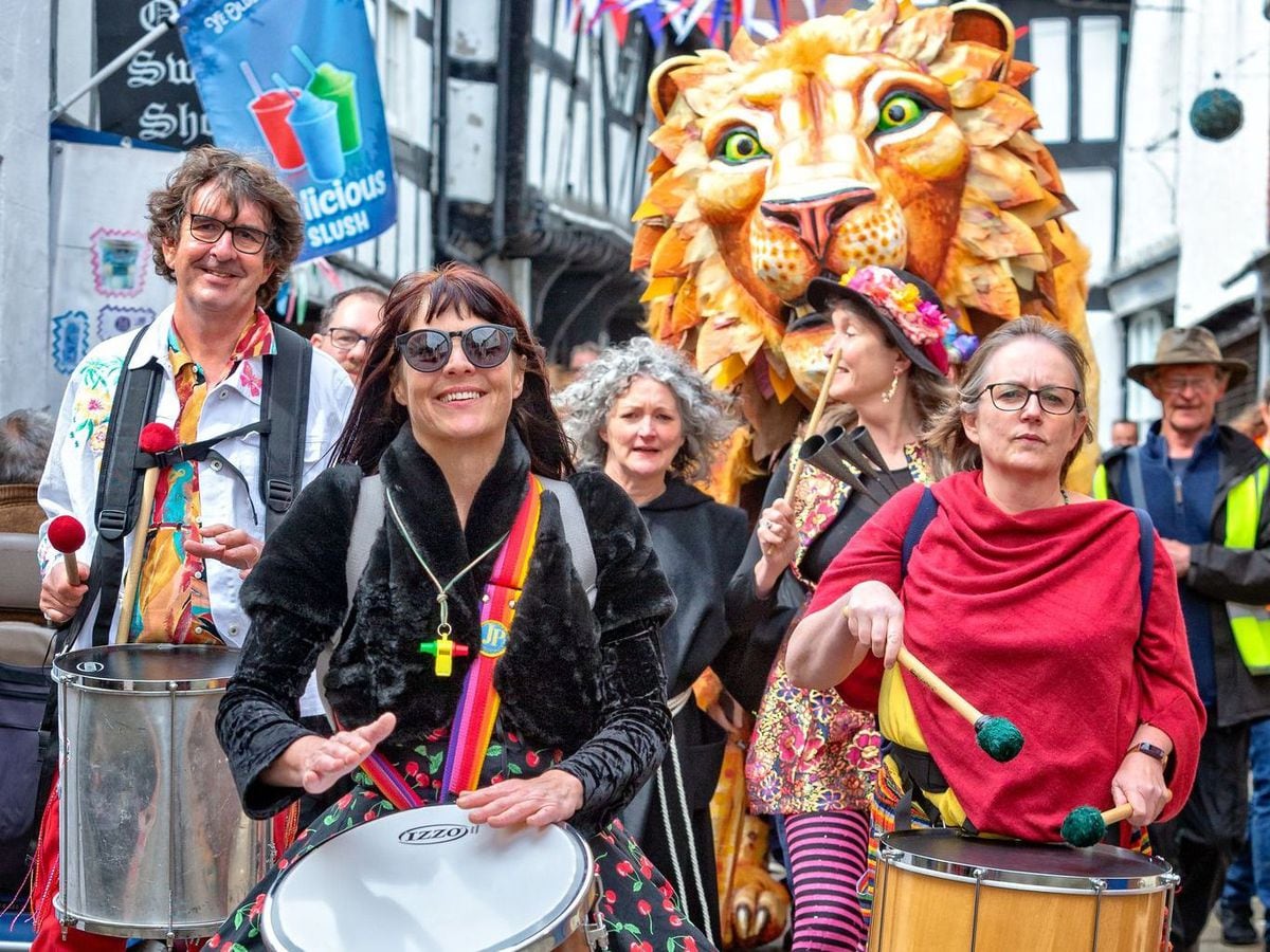 Broseley Beats Samba Band play the Leominster Lion through the streets Credit Richard Shakespeare. Picture: Richard Shakespeare