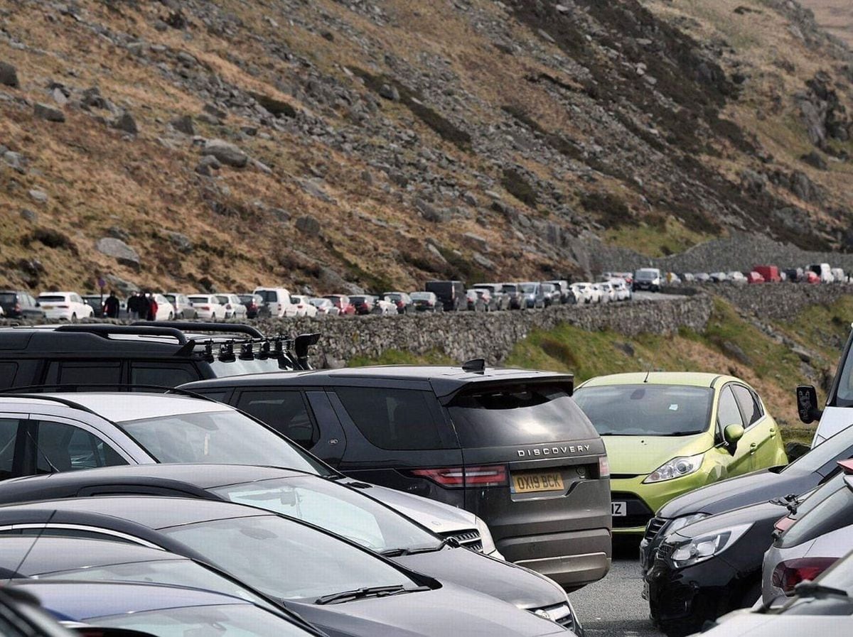 Hundreds of cars were parked up at Snowdon. Image: Dave Throup