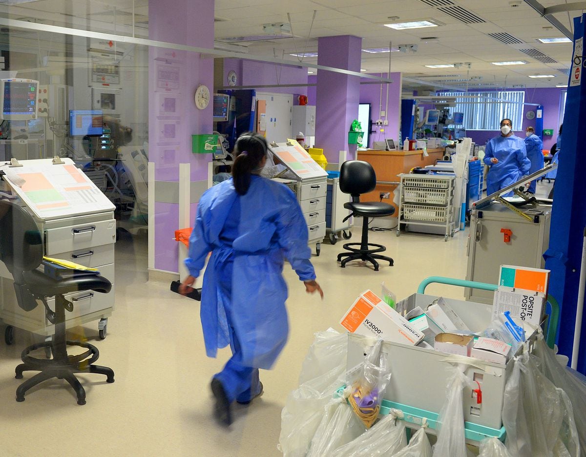 Inside the intensive care unit at New Cross Hospital