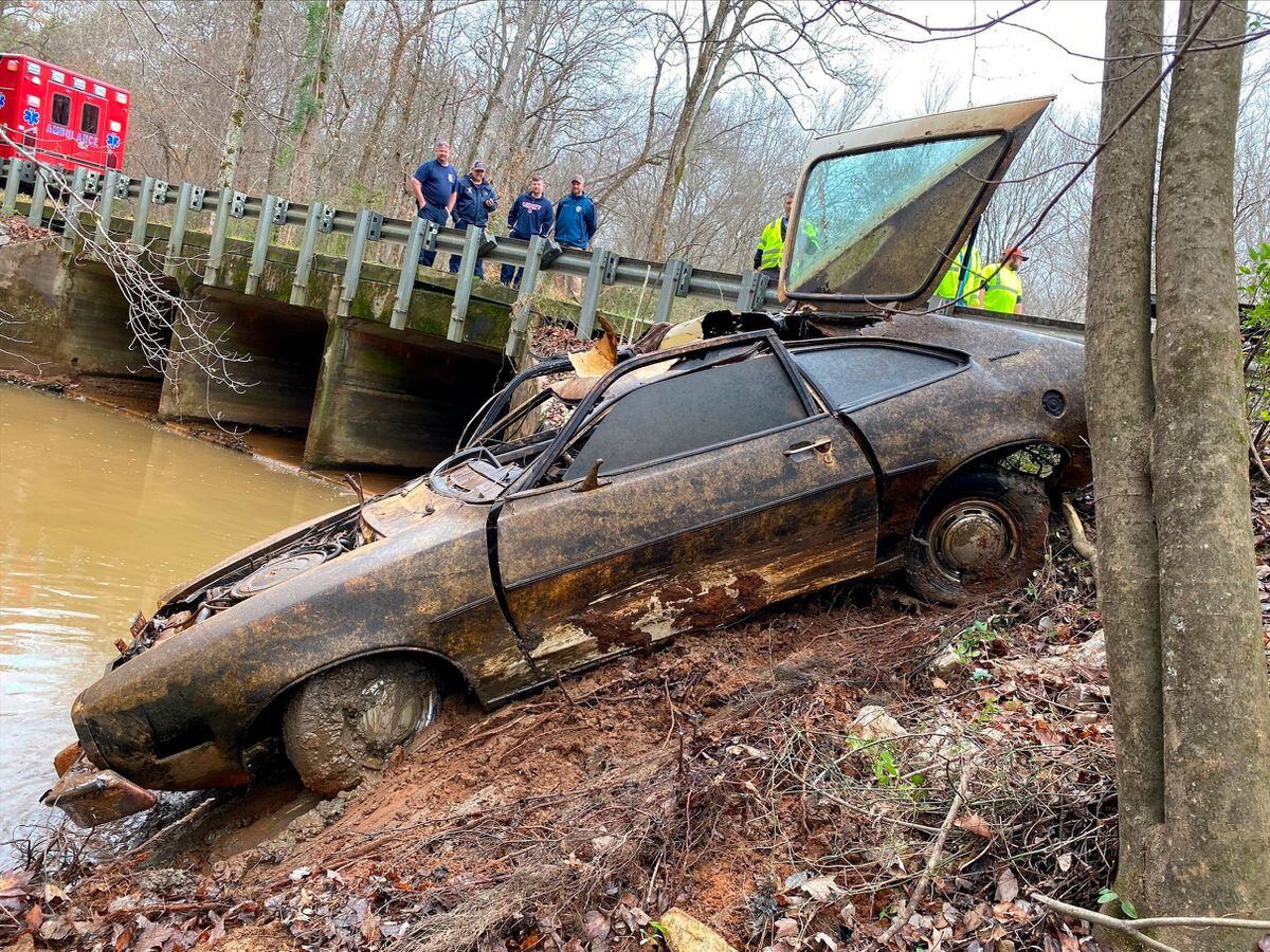 Car recovered from creek