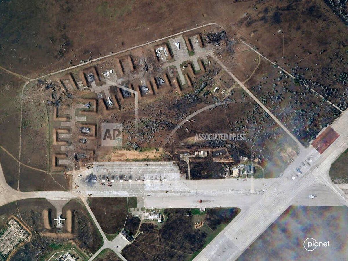 Satellite images show Crimea airbase damaged after apparent Ukrainian attack