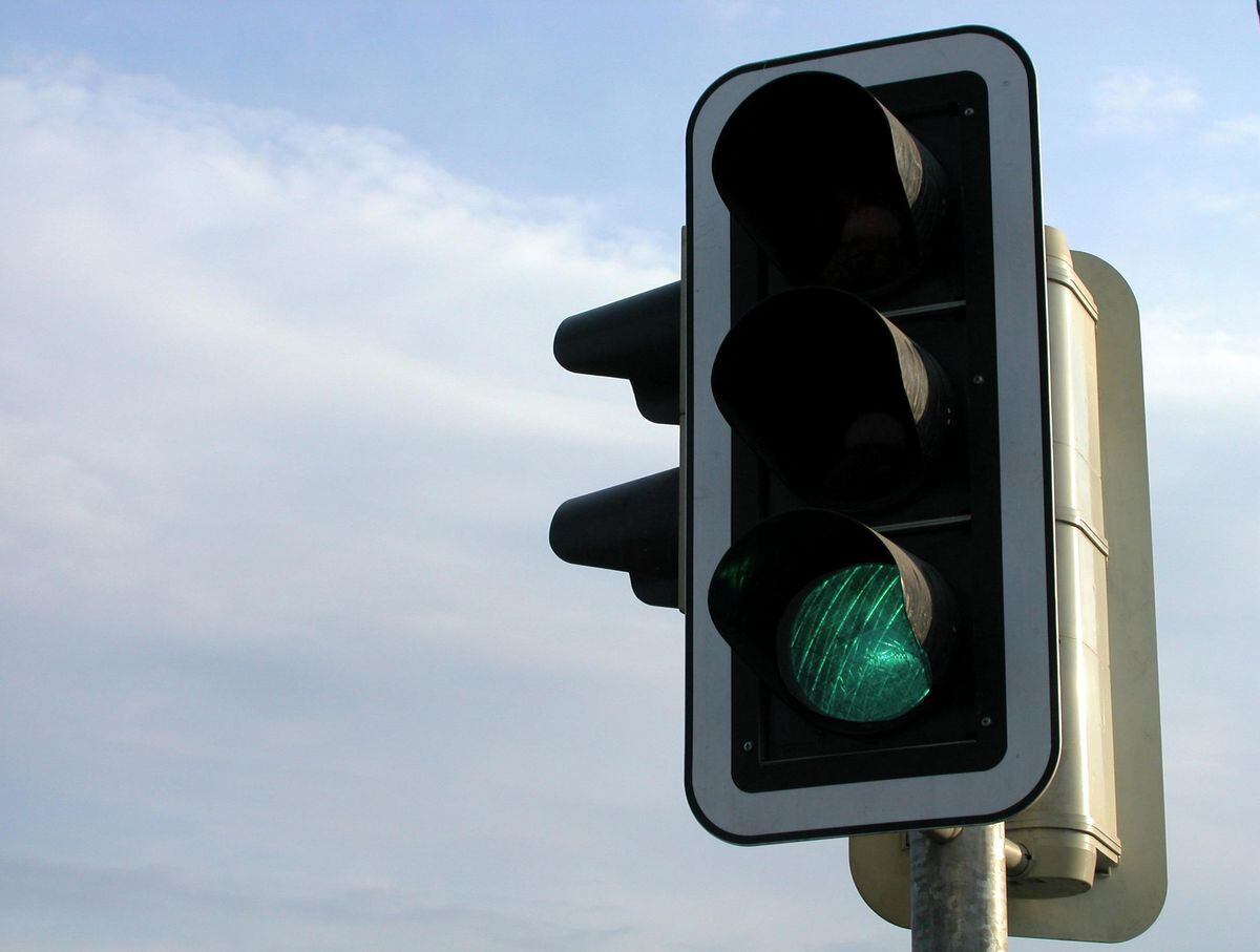 A generic photo of traffic lights.