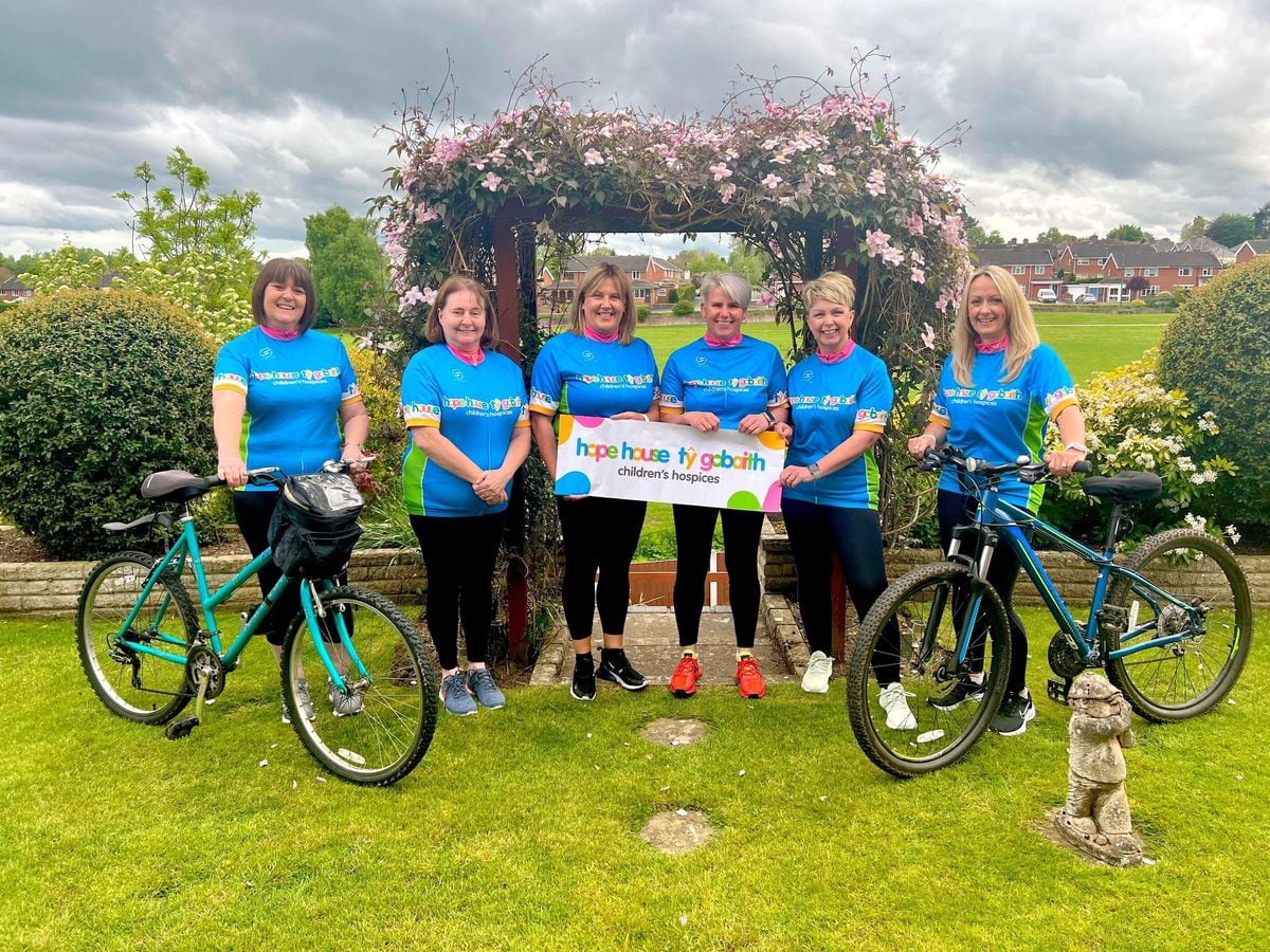  Getting ready for the challenge are from left to right: Sarah Faulks, Marina Evans, twin sisters Joanne Roberts and Helen Roberts, Sam Roberts and Nia McKeown.
