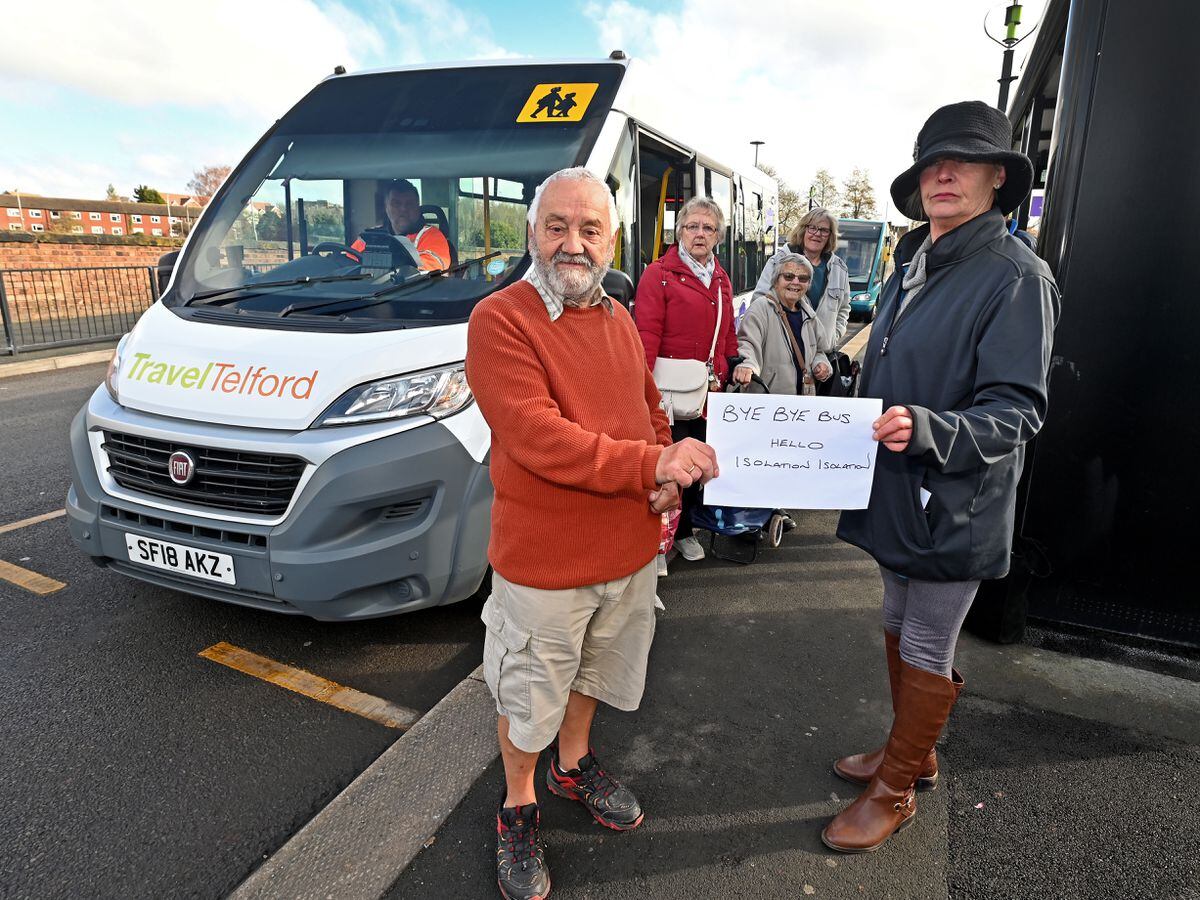 Rural bus service takes its last fare as passengers worry they're being left behind 