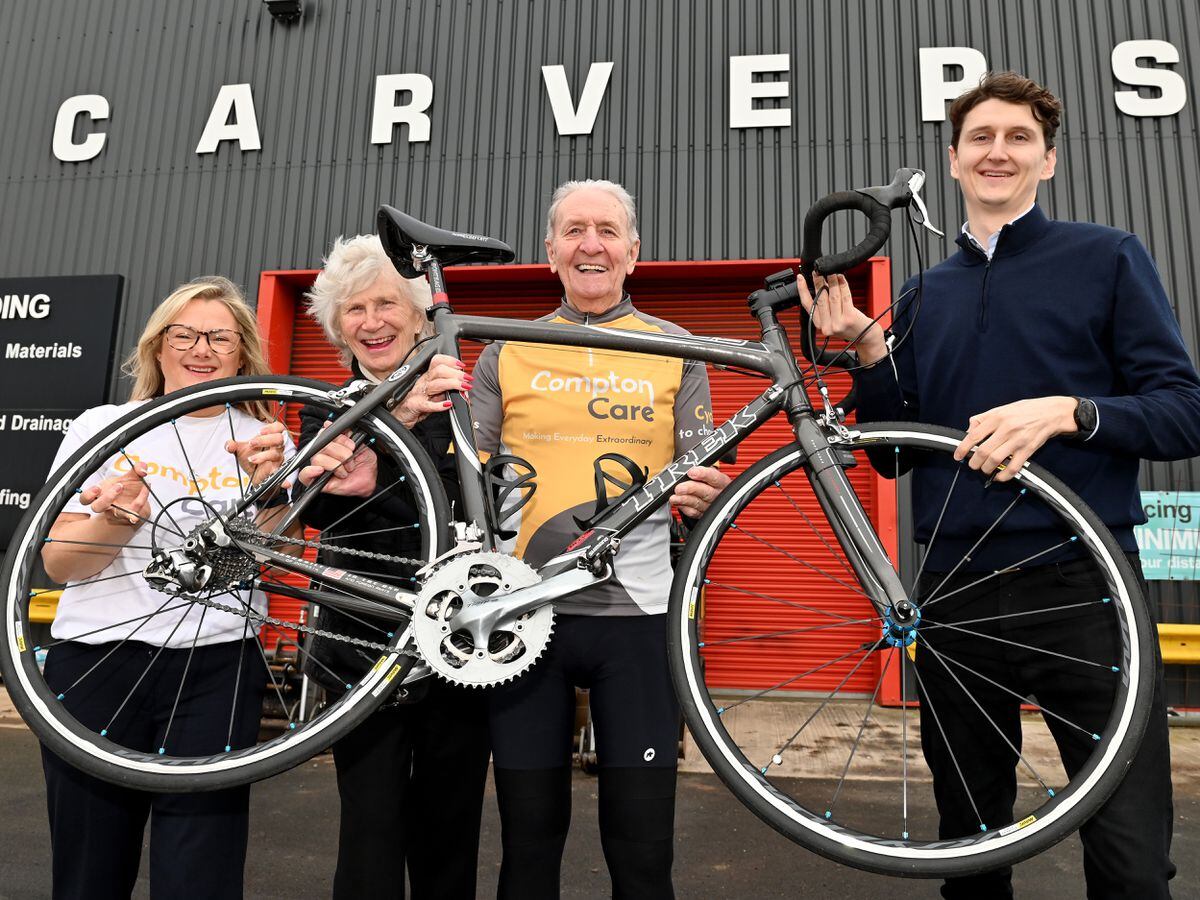 Emily Thompson, Anita Lonsbrough, Hugh Porter and Jack Carver help to officially launch the Round the Wrekin Sportive