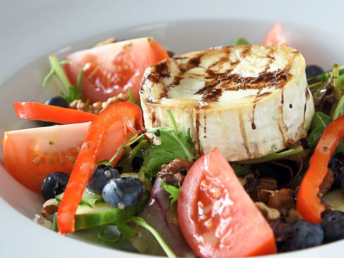 Grand fromage – the goat’s cheese salad with summer leavesPictures by Russell Davies