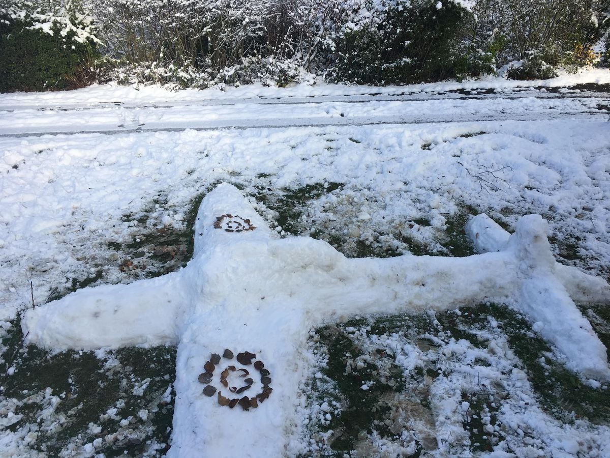 Maureen Fones' picture of a Spitfire created out of snow