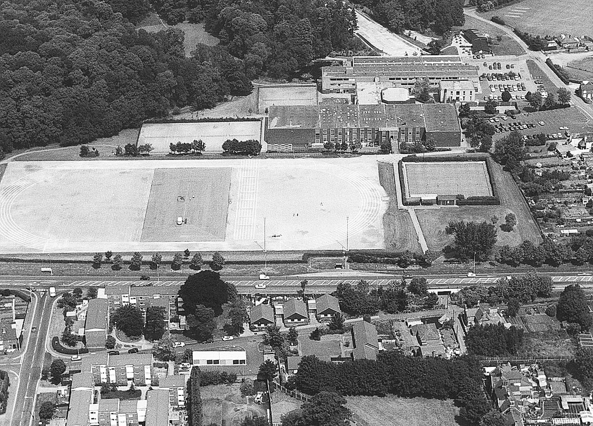 Madeley Court School and the Court Centre are upper right in this 1993 aerial view. The school has since been demolished – a successor has been built on a site a short distance away – and a similar view today would show, among other developments, an Aldi and a Lidl, as well as new housing.