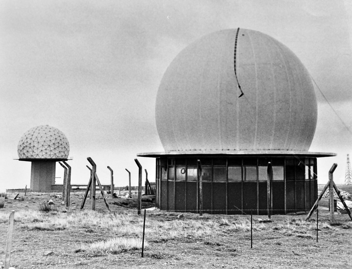 The Clee Hill radar station in September 1978, with a new 40-foot radome which replaced the one destroyed by a gale.