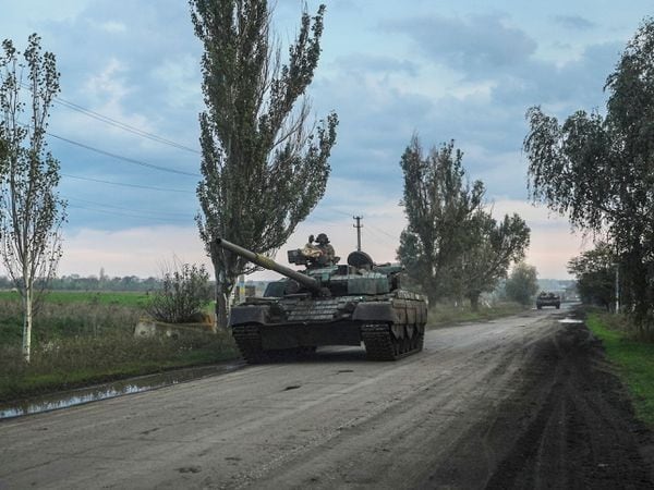 A Ukrainian tank on the way to Siversk in the Donetsk region