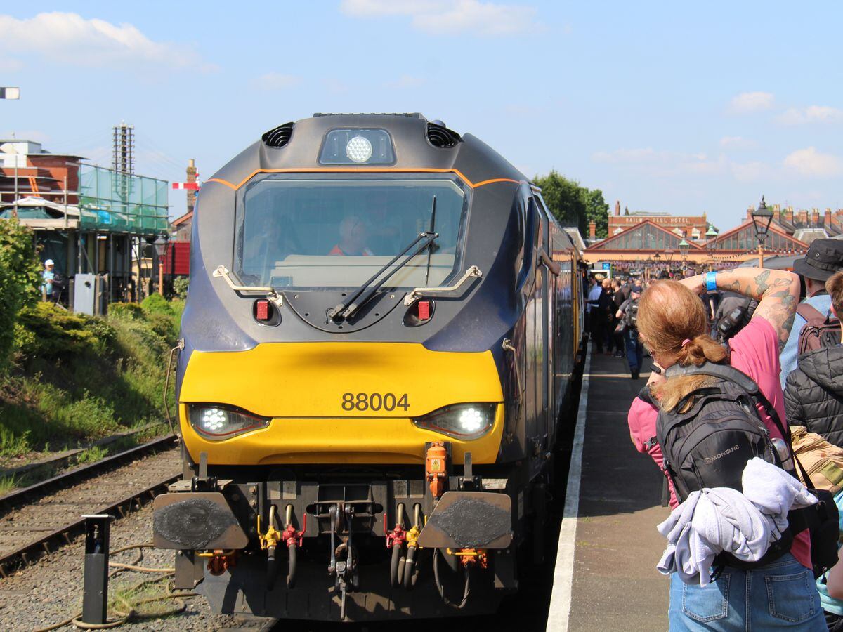 The 88004 gets ready to depart Kidderminster Station