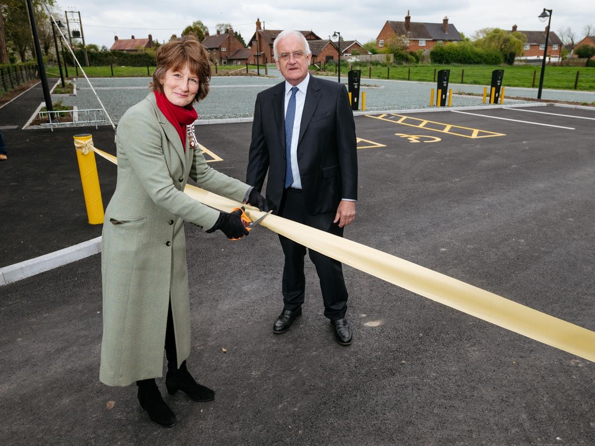 LAST COPYRIGHT SHROPSHIRE STAR JAMIE RICKETTS 28/04/2022 - Opening of Norton-in-Hales Community Car Park. In Picture L>R: Lord Lieutenant for Shropshire Anna Turner and Peter Eardley (Chairman of Parish Council)..