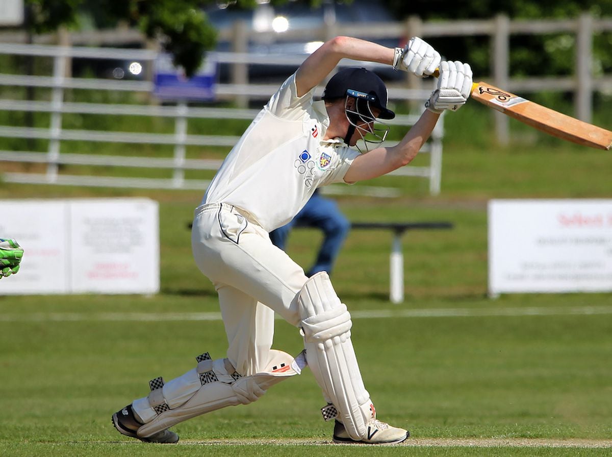 Whitchurch on the charge as table-toppers are held