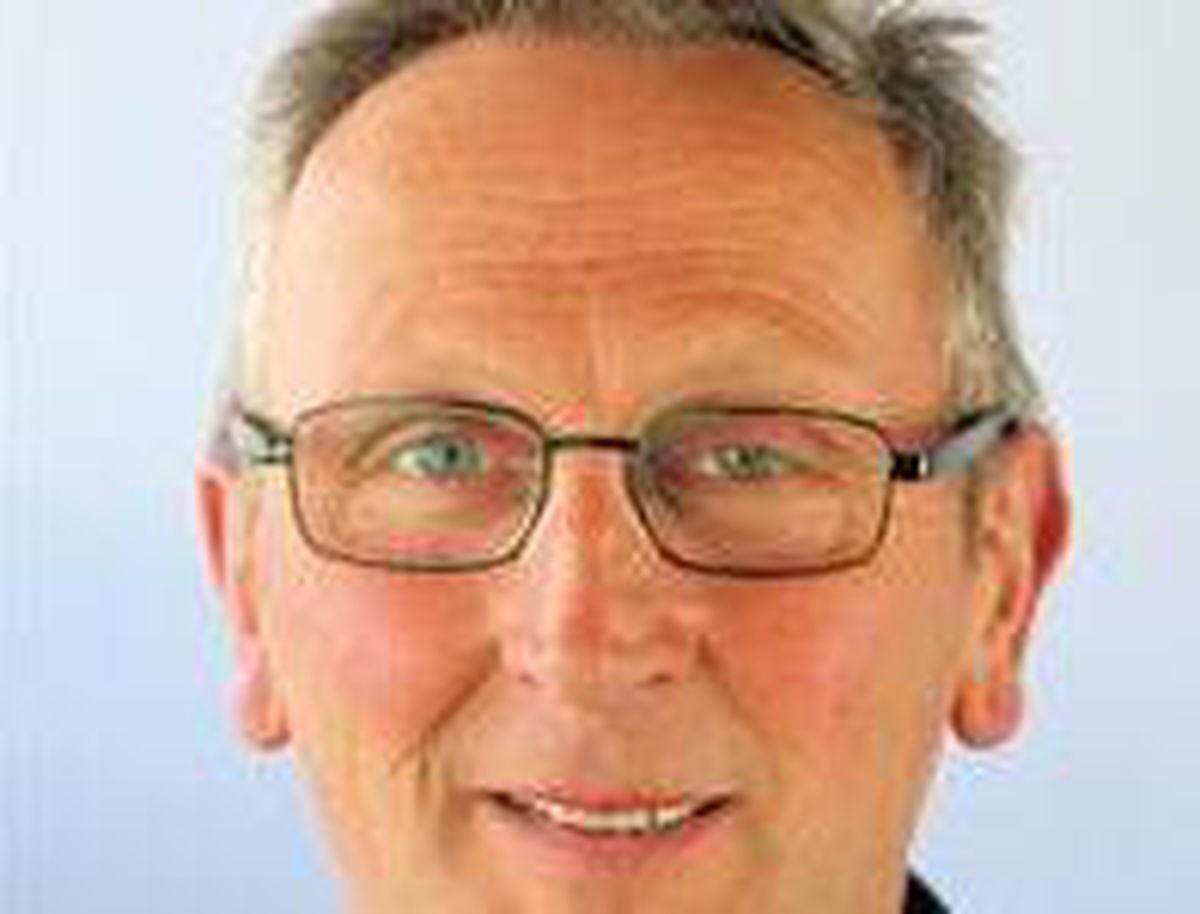 Councillor Peter Lewis