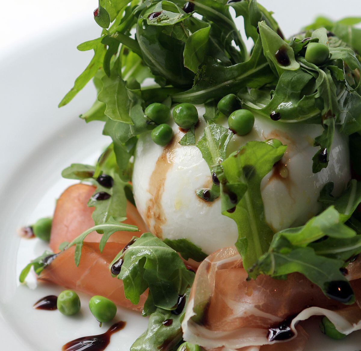 Mozzarella with, peas and mint and Parma ham