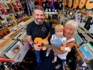 Jude Paton and Frankie O'Connor with Jude's grandaughter Everley O'Boyle 