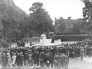 Unveiling of Shrewsbury School’s memorial, 1948