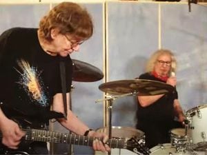 Jim Lea on guitar and Don Powell on drums as The N'Betweens return. Video screengrab: Jim Lea Music/YouTube.