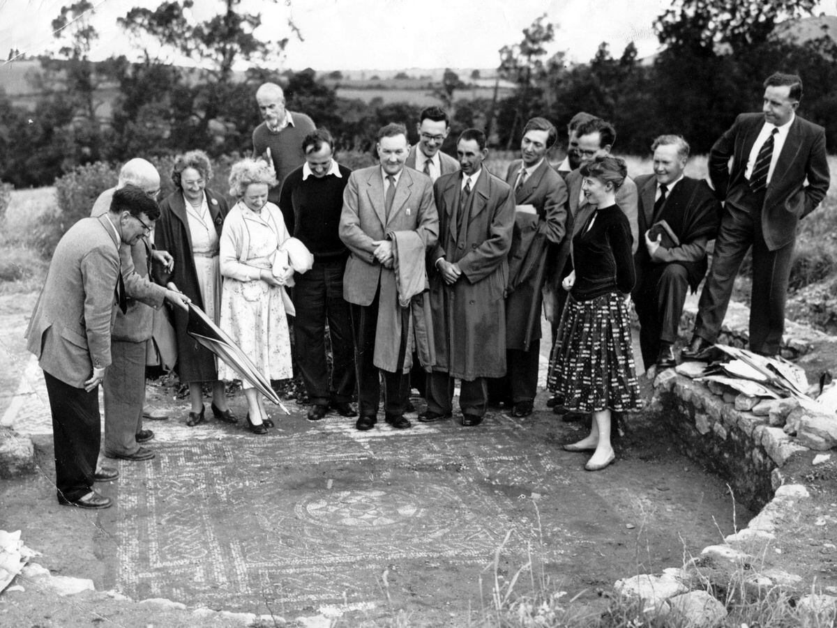 Shropshire summer school for secondary modern teachers, being held at the time in Shrewsbury, visited the Roman villa at Yarchester in July 1958.