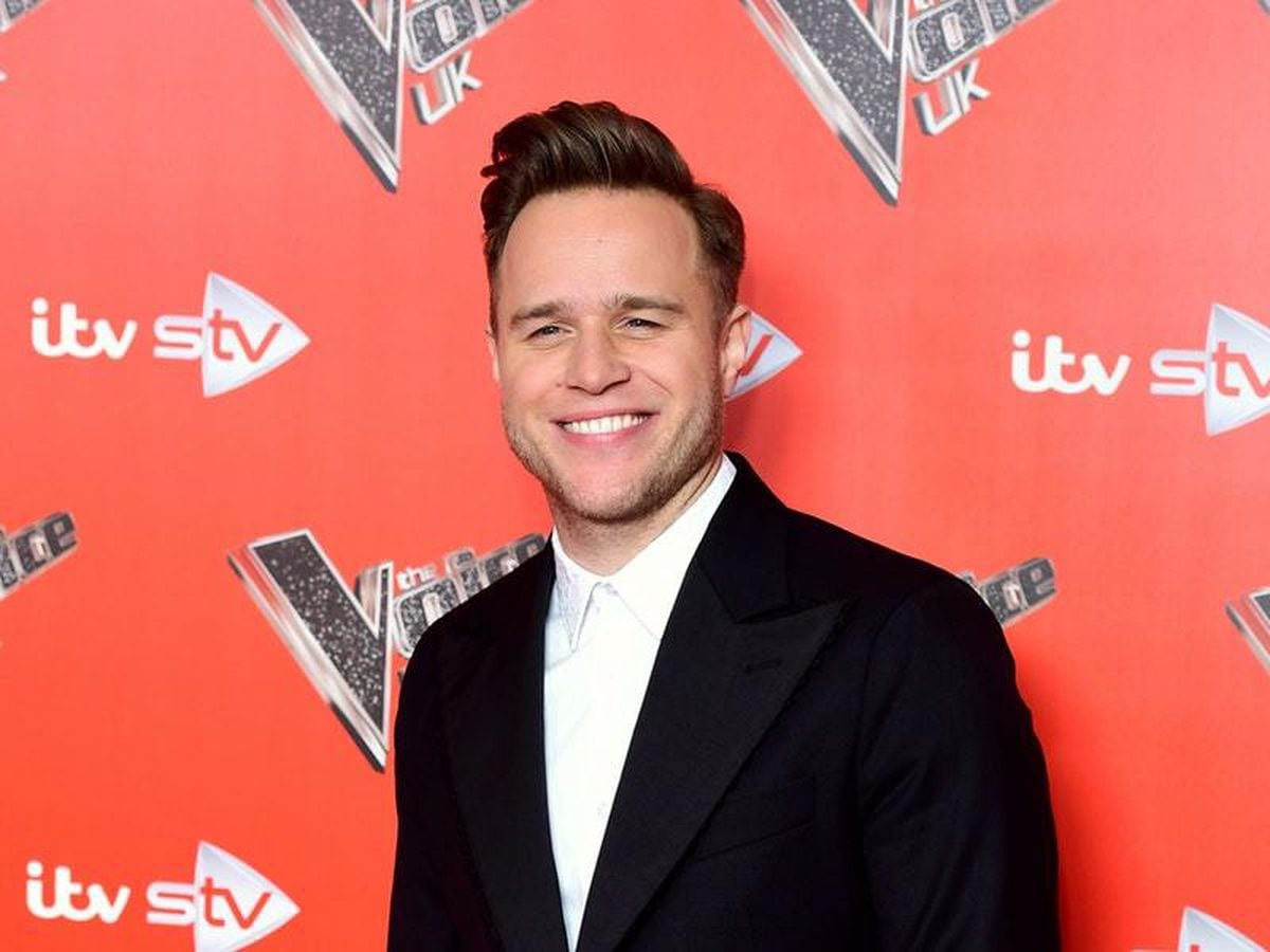 Olly Murs debuts clip of upbeat new single Moves featuring Snoop Dogg ...