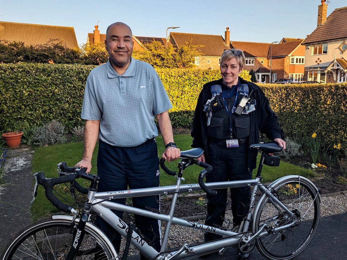 Blind cyclist thanks police for recovering stolen bike