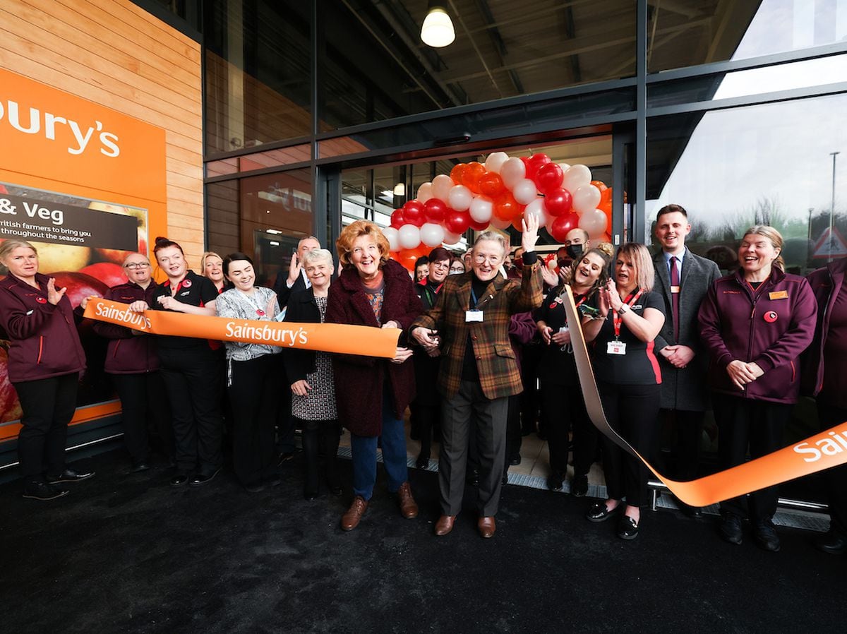 Deputy Mayor of Ludlow, Vivienne Parry, and Ludford Parish Council Chair Imogen Liddle opened the new Ludlow Sainsbury's